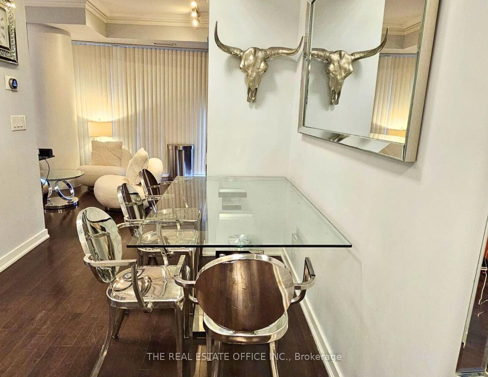 Property Photo:  14 York Street 2511  ON M5J 2Z2 