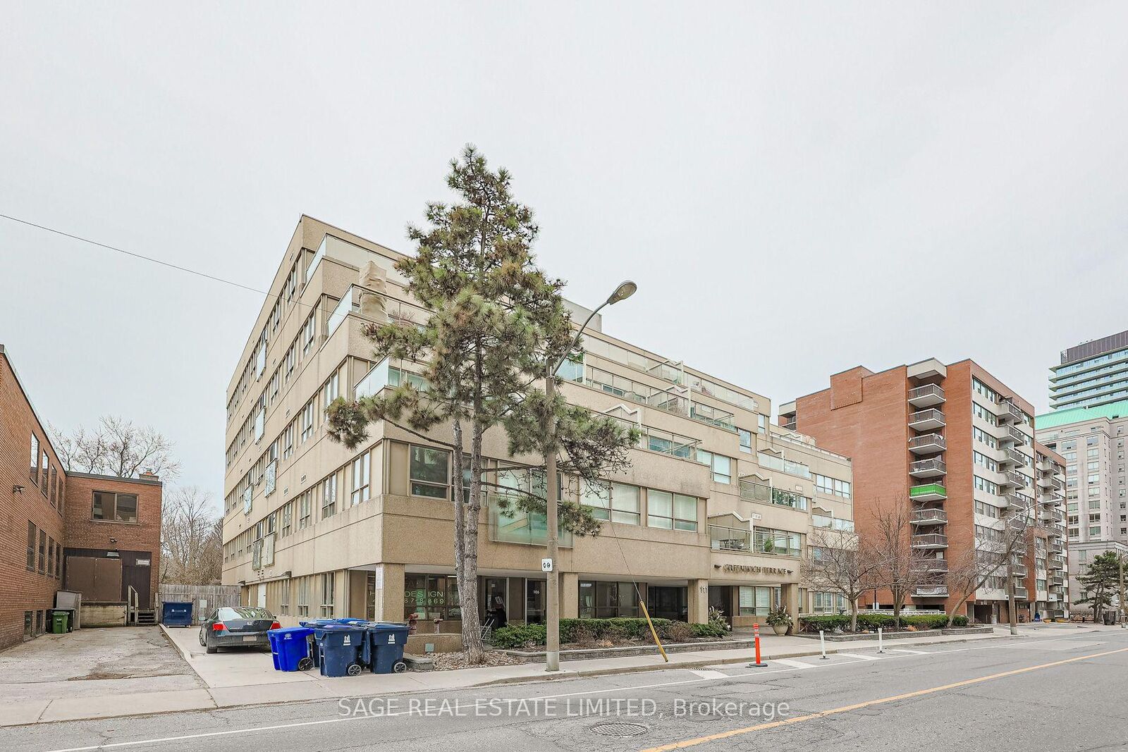 Photo de la propriété: 111 Merton Street S 201 ON M4S 3A7