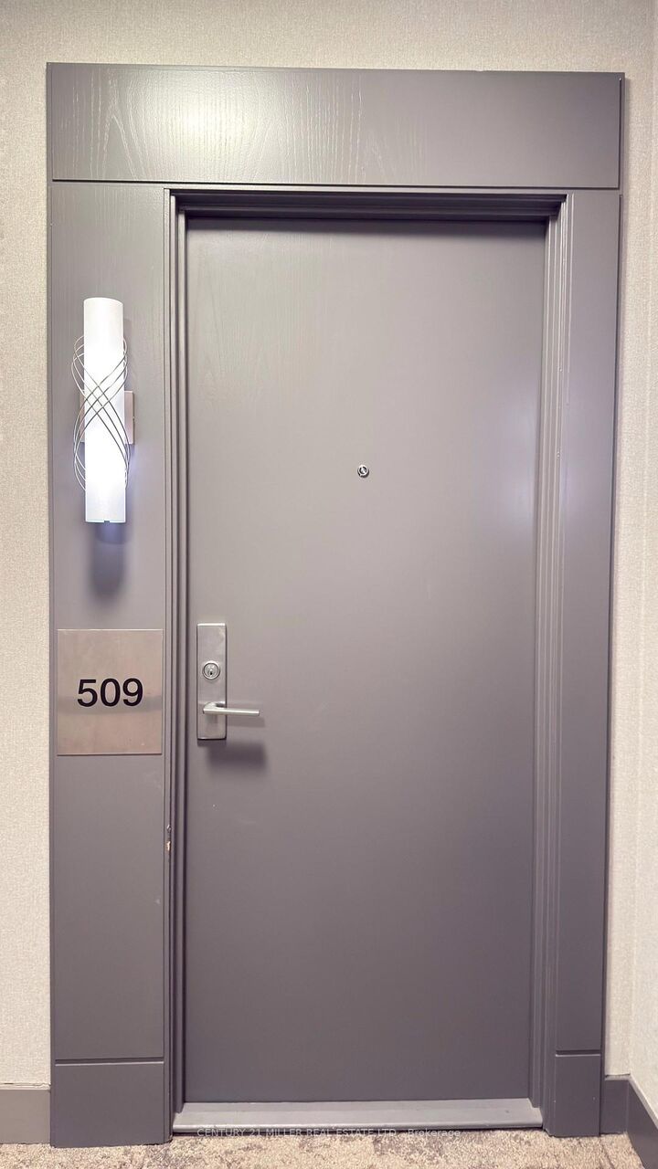 Property Photo: 90 Absolute Avenue 509 ON L4Z 0A3