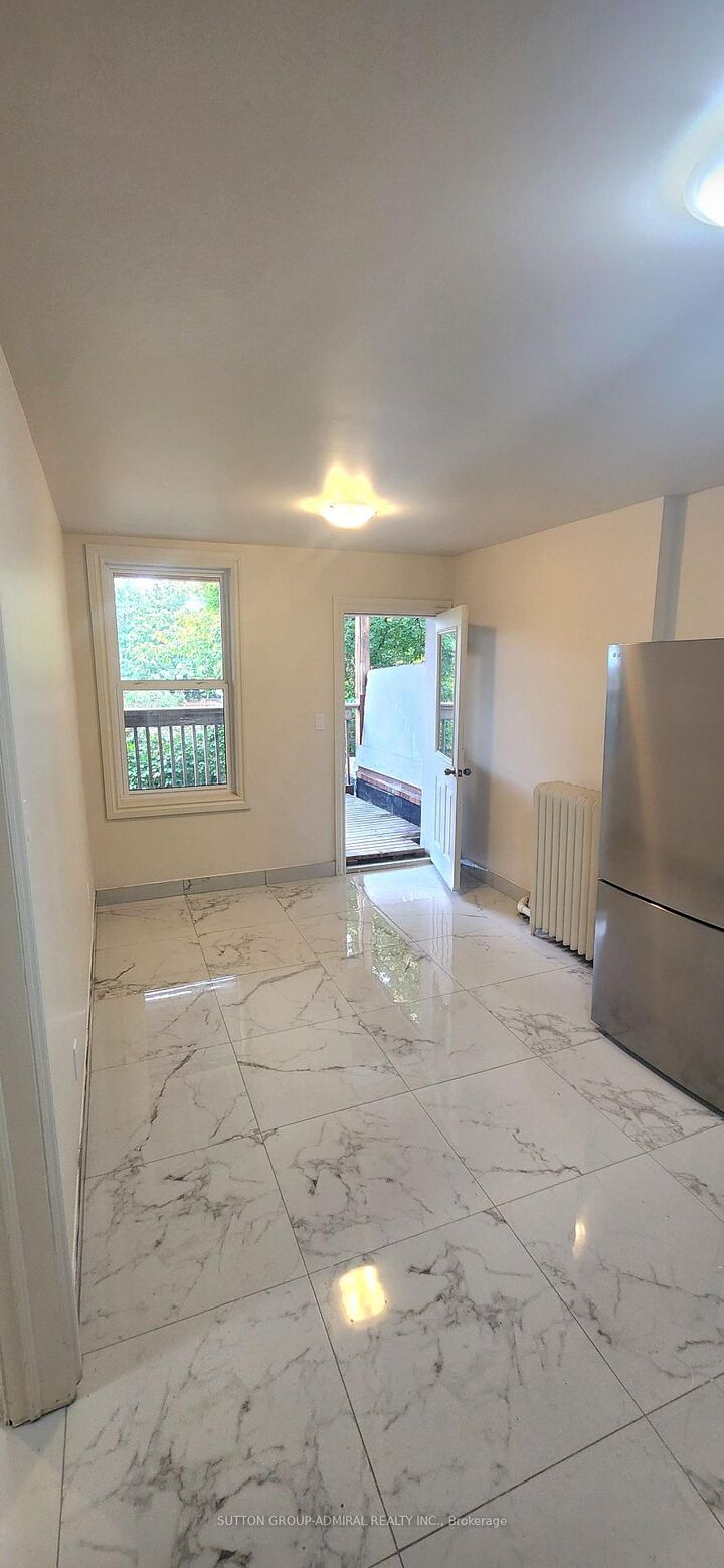Property Photo:  1030 St Clair Avenue 1B - 2nd Floor  ON M6E 1A4 