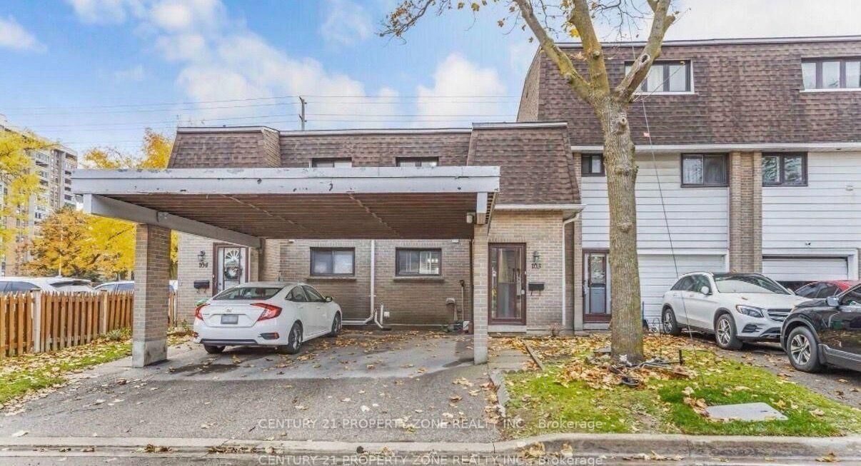 Property Photo:  475 Bramalea Road Room  ON L6T 2X2 