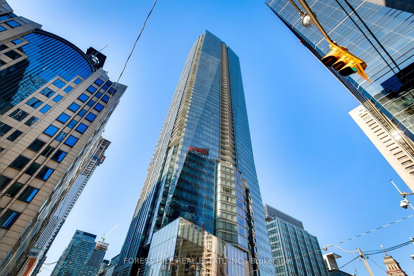 Property Photo:  180 University Avenue 2408  ON M5H 0A2 
