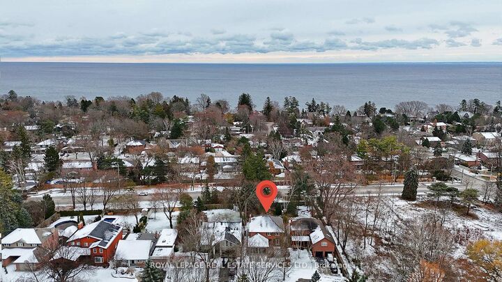 Property Photo:  2300 Cheverie Street Upper  ON L6J 6B2 