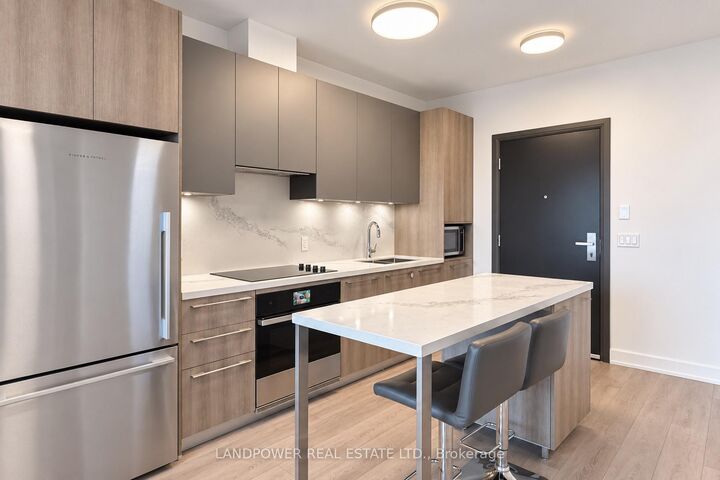 Property Photo:  38 Water Walk Drive 710  ON L3R 6M8 