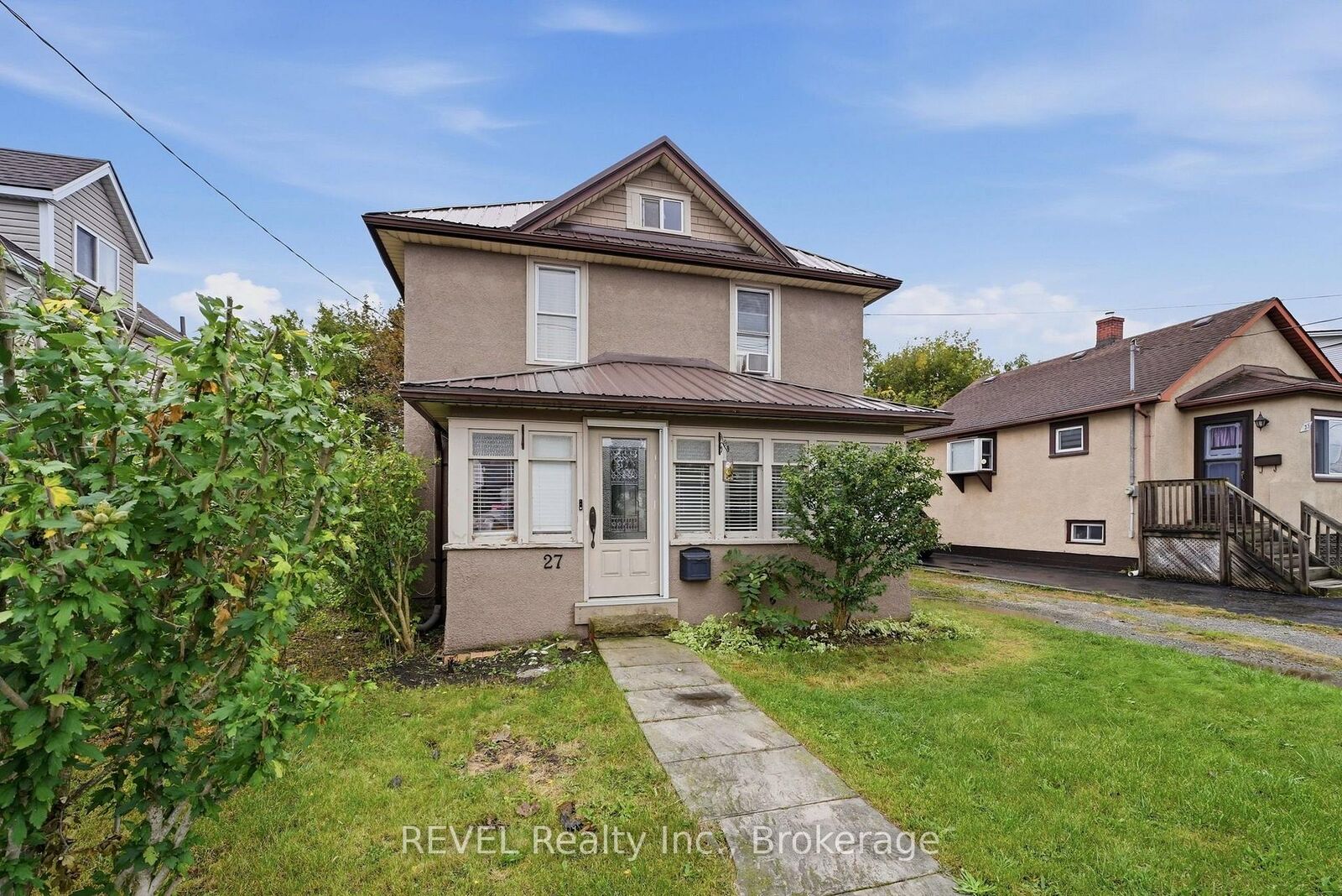 Property Photo:  27 Christmas Street  ON L3K 1M3 