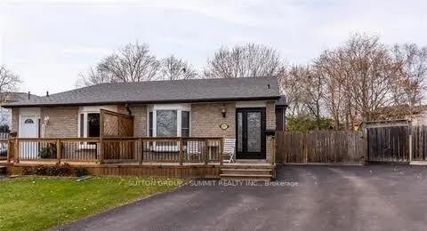 Property Photo:  2257 Hanbury Court  ON L7P 3V4 