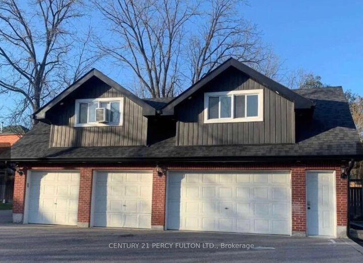 Property Photo: 1050 Dunbarton Road ON L1V 1G8