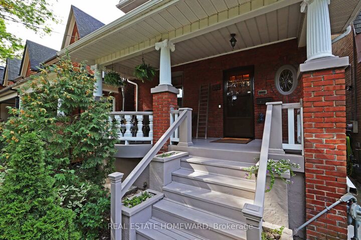Property Photo: 174 Heward Avenue ON M4M 2T7