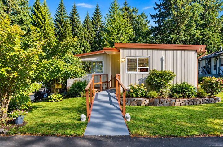 Property Photo:  5838 Blythwood Rd #13  BC V9Z 1H7 