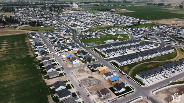 Property Photo:  557 N 550 W  UT 84335 