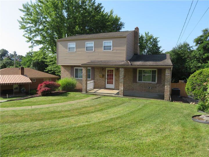 Property Photo:  3407 Pinewood Drive  PA 15120 