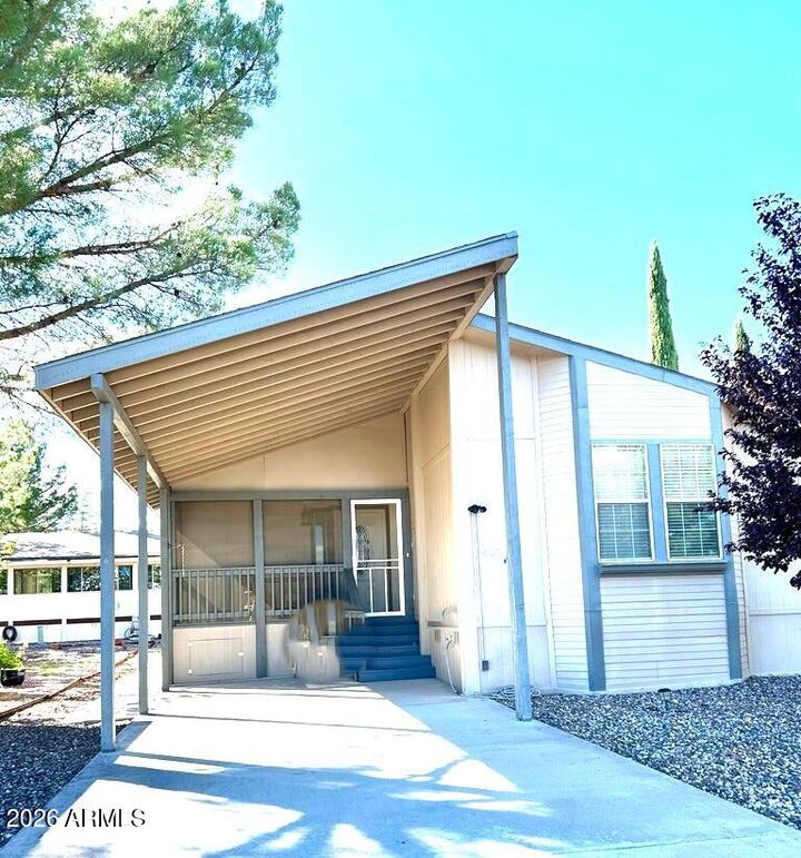 Property Photo:  2050 W State Route 89A -- 401  AZ 86326 