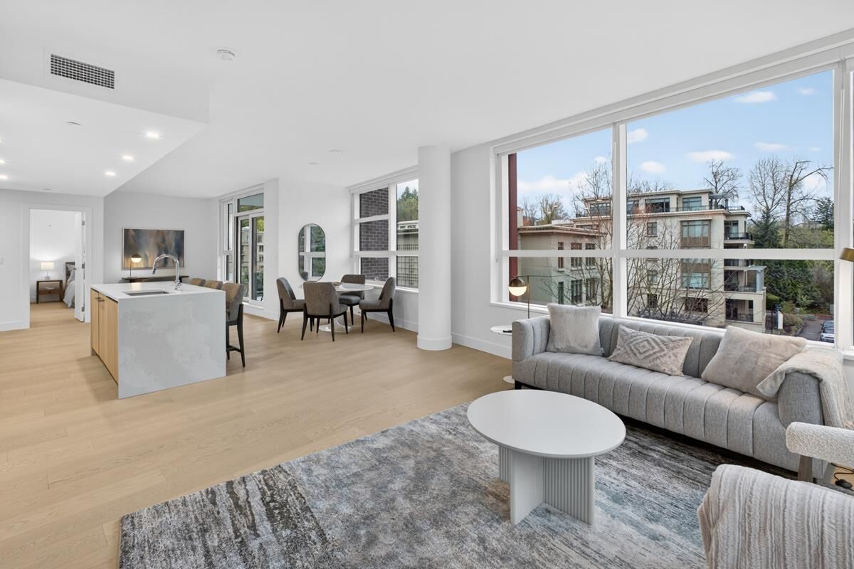 Property Photo:  423 6th St 405  BC V7T 1A4 