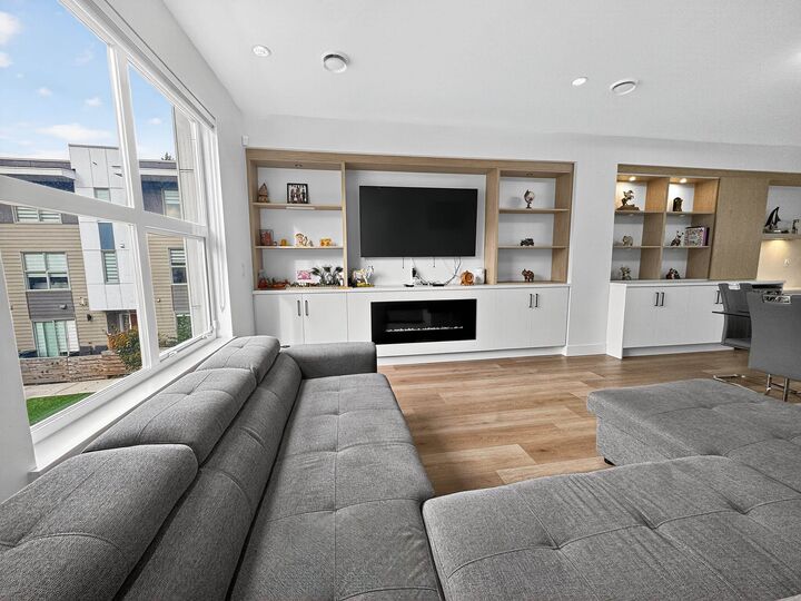 Property Photo:  12585 104A Avenue 30  BC V3V 0G7 