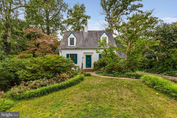 Property Photo:  3814 N Vernon Street  VA 22207 