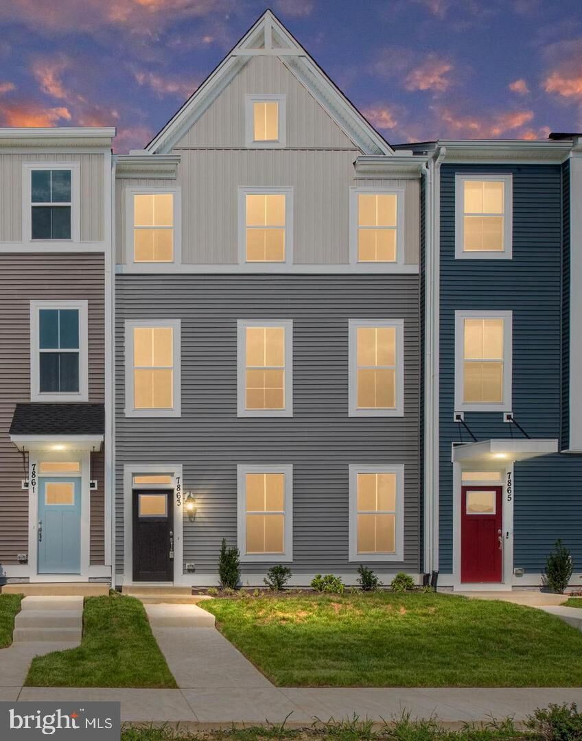Property Photo:  8804 Selby Court  VA 22551 