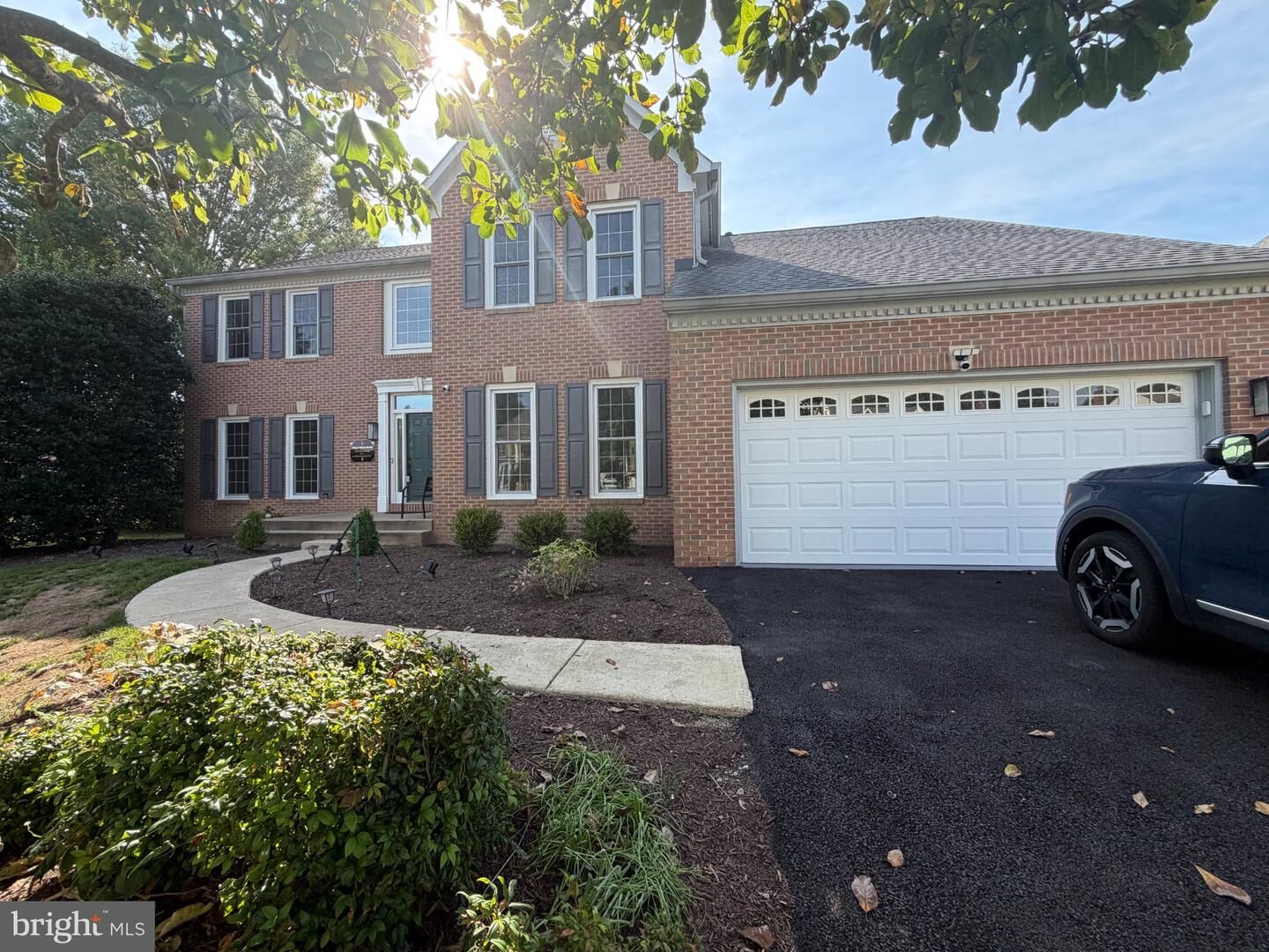 Property Photo: 8312 Ivy Green Road VA 22039