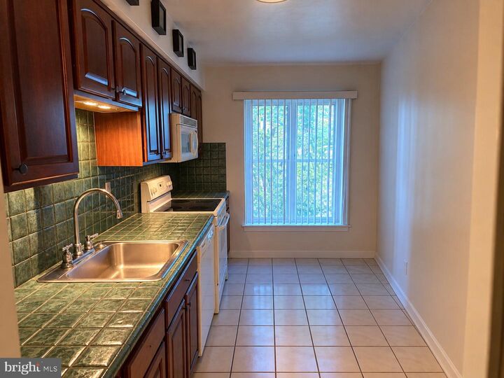 Property Photo: 627 Jaeger Court NJ 08081