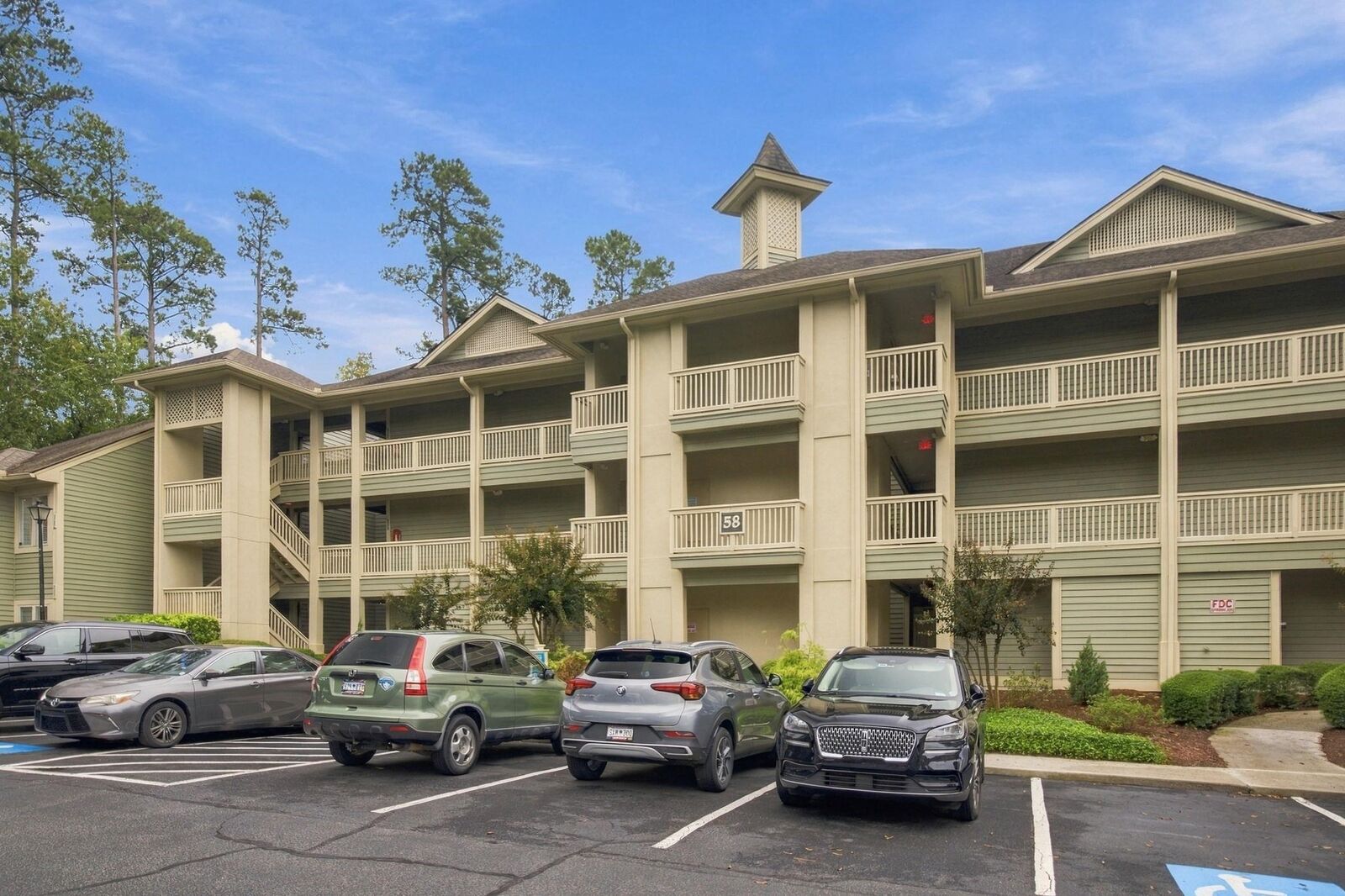 Property Photo:  1551 Spinnaker Dr. 5823  SC 29582 