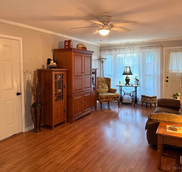 Property Photo:  1040 Columbus Street  OH 45177 
