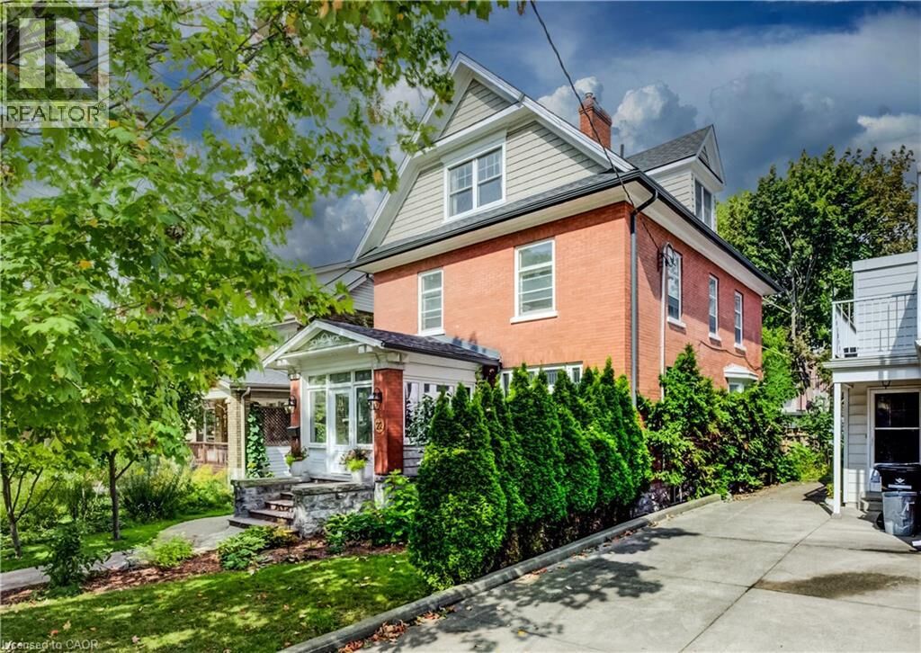 Property Photo:  22 Maynard Avenue  ON N2H 4Z7 