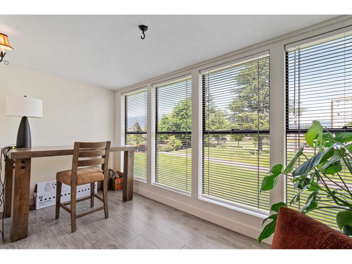 Property Photo:  45915 Cheam Avenue 10  BC V2P 1N7 