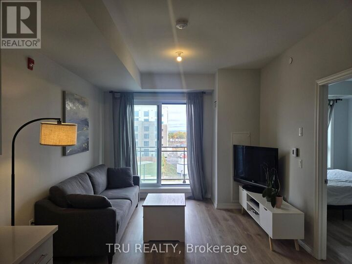 Property Photo:  1350 Hemlock Road 415  ON K1K 5C2 