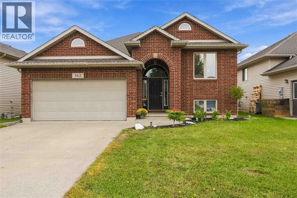 Property Photo:  362 Ellis Drive  ON N0N 1G0 