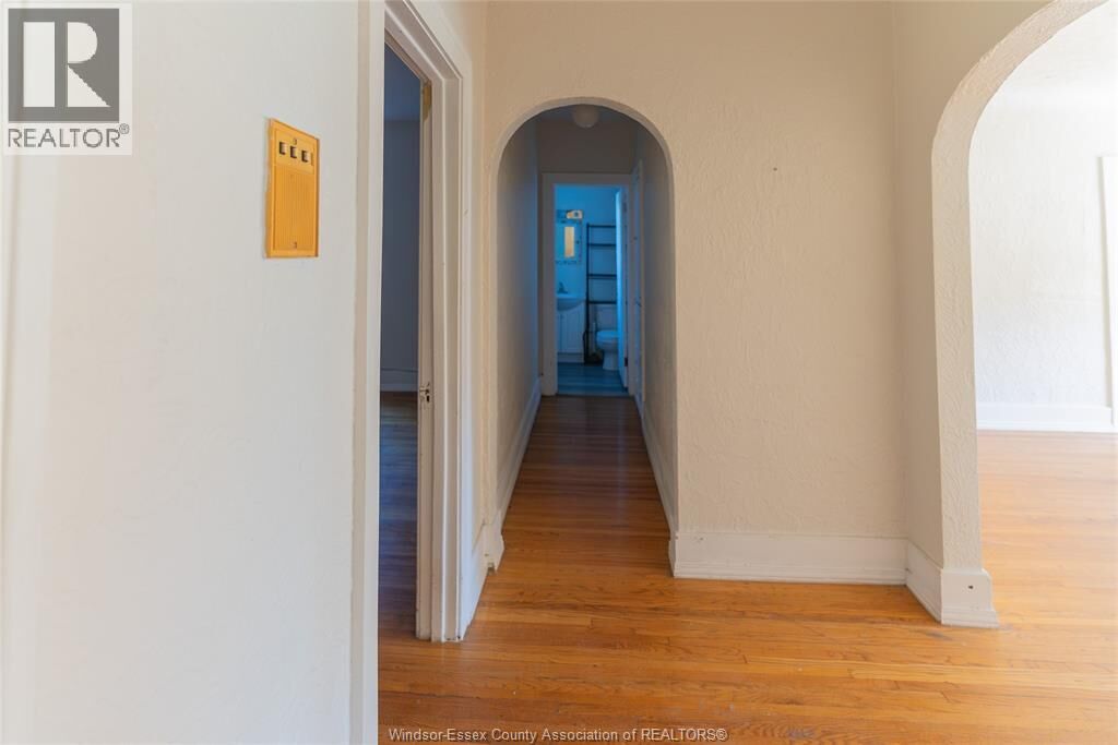 Property Photo:  710 Giles Boulevard East 201  ON N9A 4E4 
