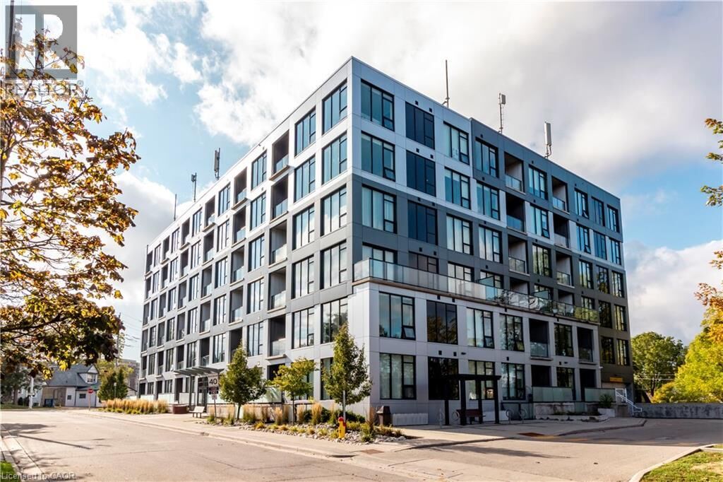 Property Photo: 690 King Street West 519 ON N2G 0B9