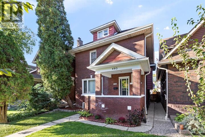 Property Photo:  493 Moy Avenue  ON N9A 2N3 