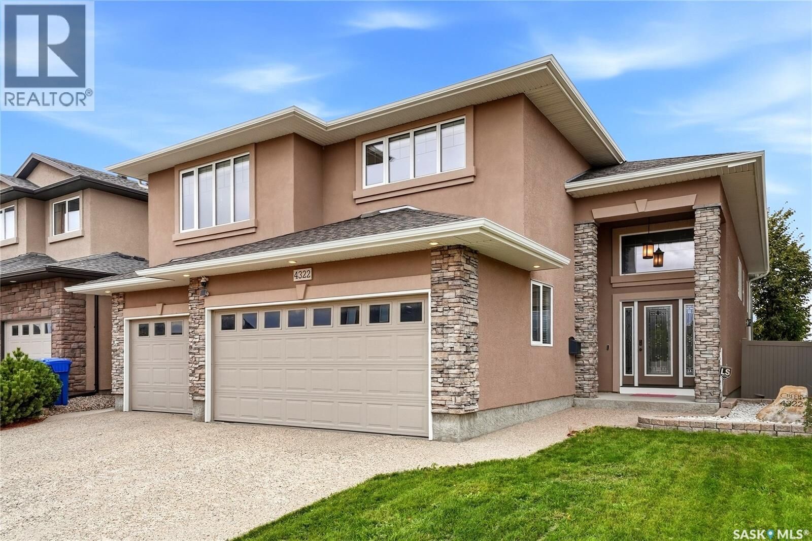 Property Photo:  4322 Sandpiper Crescent E  SK S4V 1N3 