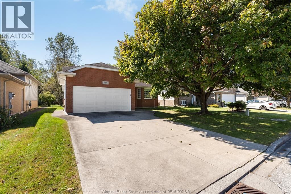 Property Photo: 2311 Amy Lynn Park ON N9E 4N3