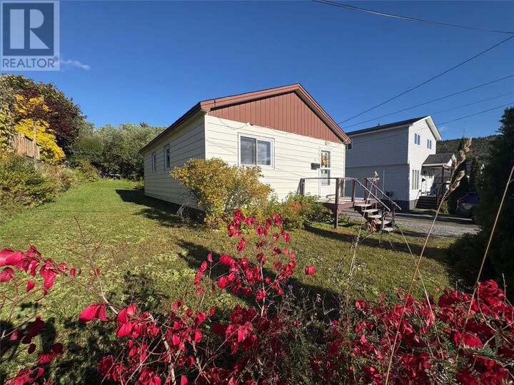 Property Photo:  10 Linds Road  NL A2H 4S8 