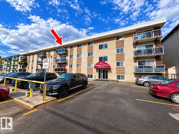 Property Photo:  9925 83 Avenue NW 403  AB T6E 2B9 