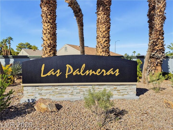 Property Photo: 633 Roberta Alecia Avenue NV 89031