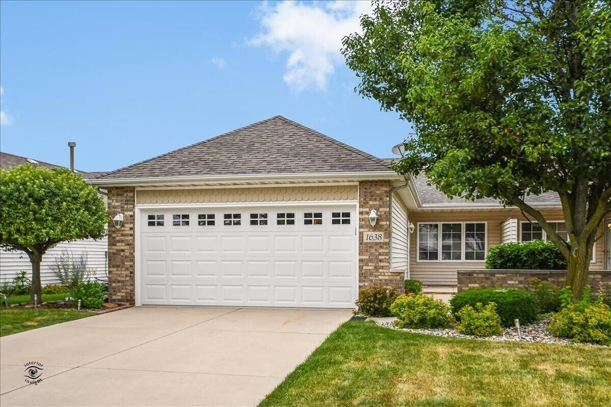 Property Photo:  1638 Dogwood Drive  IN 46307 
