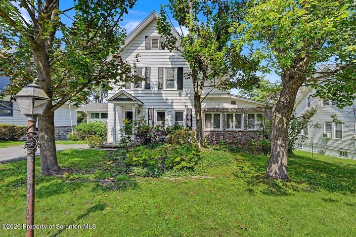 Property Photo:  516 W Grove Street  PA 18411 