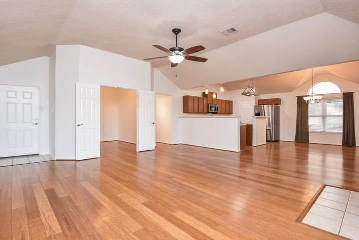 Property Photo:  6730 Albion Cresent Drive  TX 77449 
