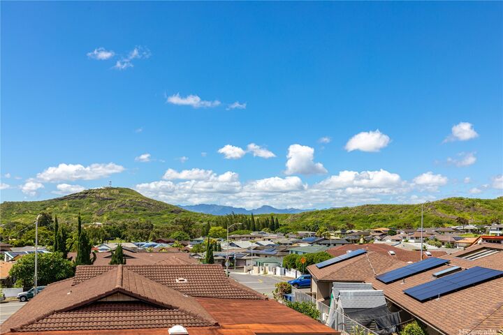 Property Photo:  1370 Ala Puumalu Street  HI 96818 