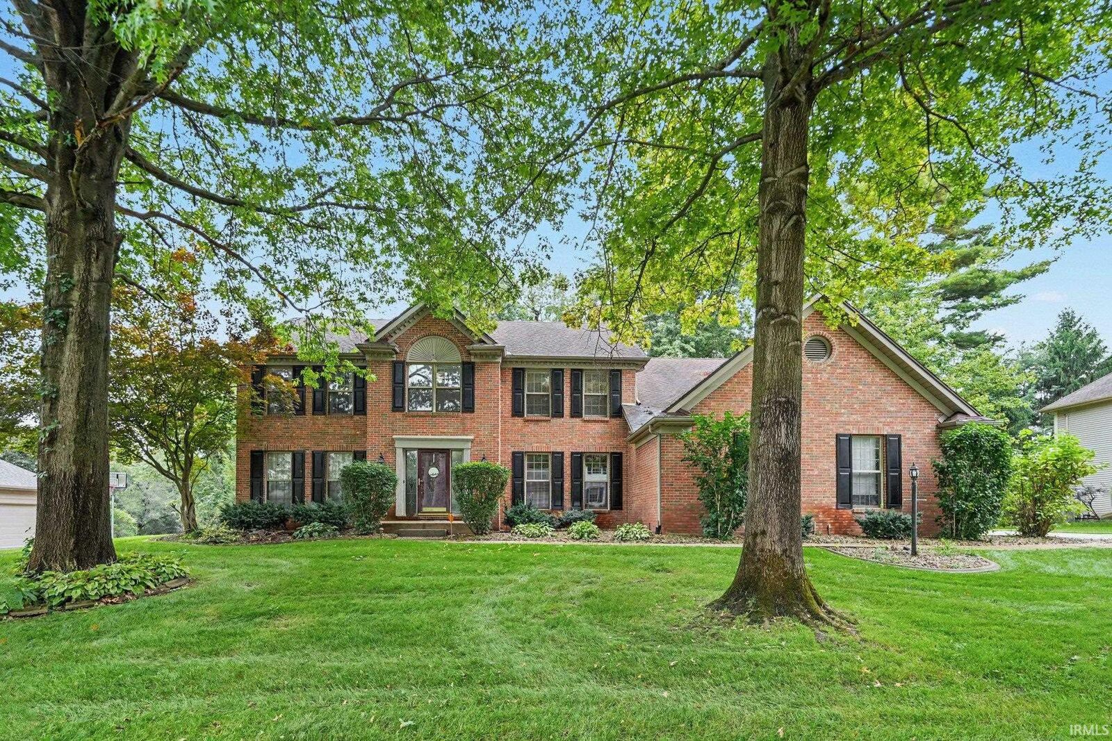 Property Photo:  52480 Woodington Court  IN 46530 