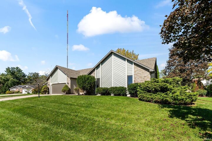 Property Photo:  3012 Peppertree Trail  IN 46808-3834 