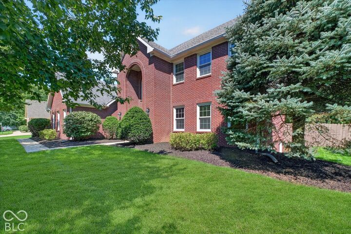 Property Photo:  5786 Gyrfalcon Place  IN 46033 