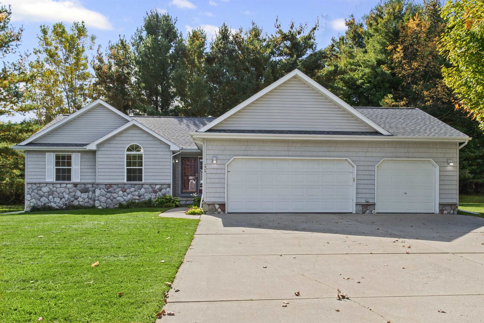Property Photo: 6460 Whisper Ridge Court MI 48509