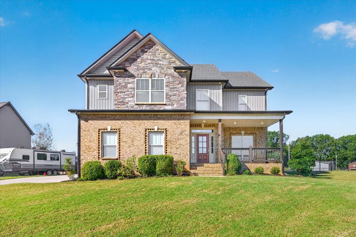 Property Photo: 1000 Promenade Dr TN 37010