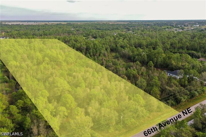 Property Photo:  3285 66th Avenue NE  FL 34120 
