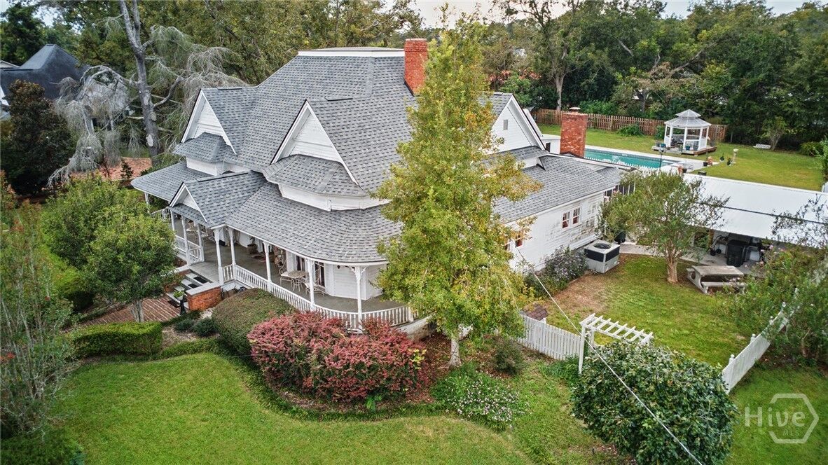 Property Photo:  310 S Lewis Street  GA 30439 