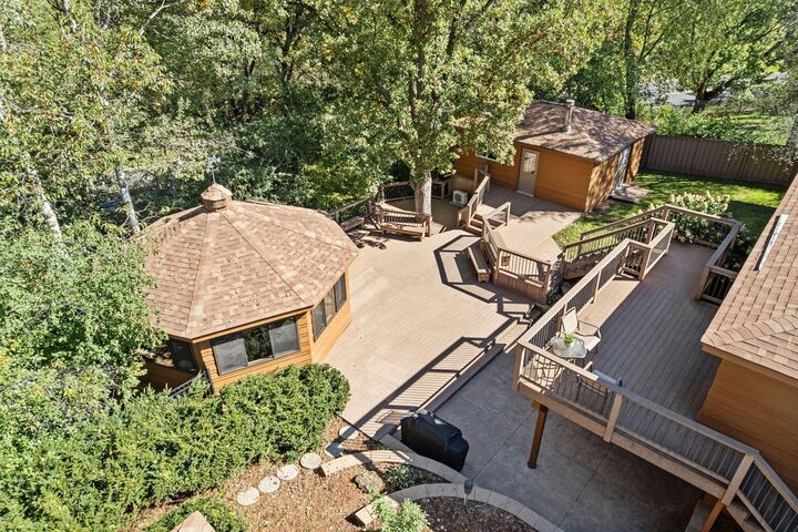 Property Photo:  1615 Laurel Avenue  WI 54016 