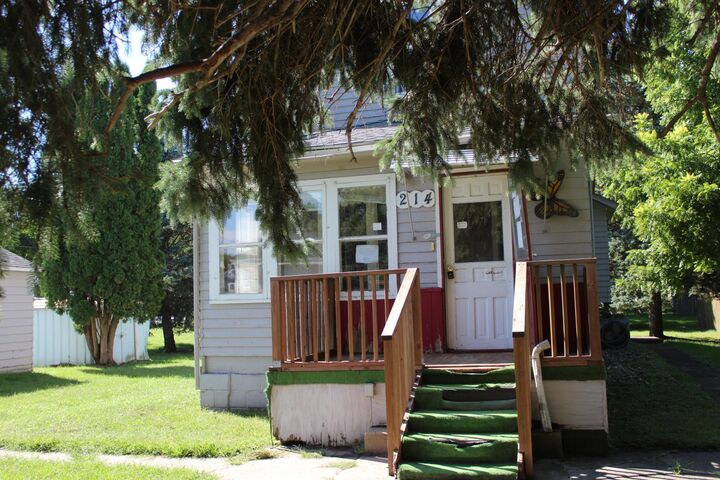 Property Photo: 214 2nd Street NW MN 56279