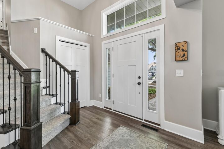 Property Photo: 505 Severn Way MN 55123